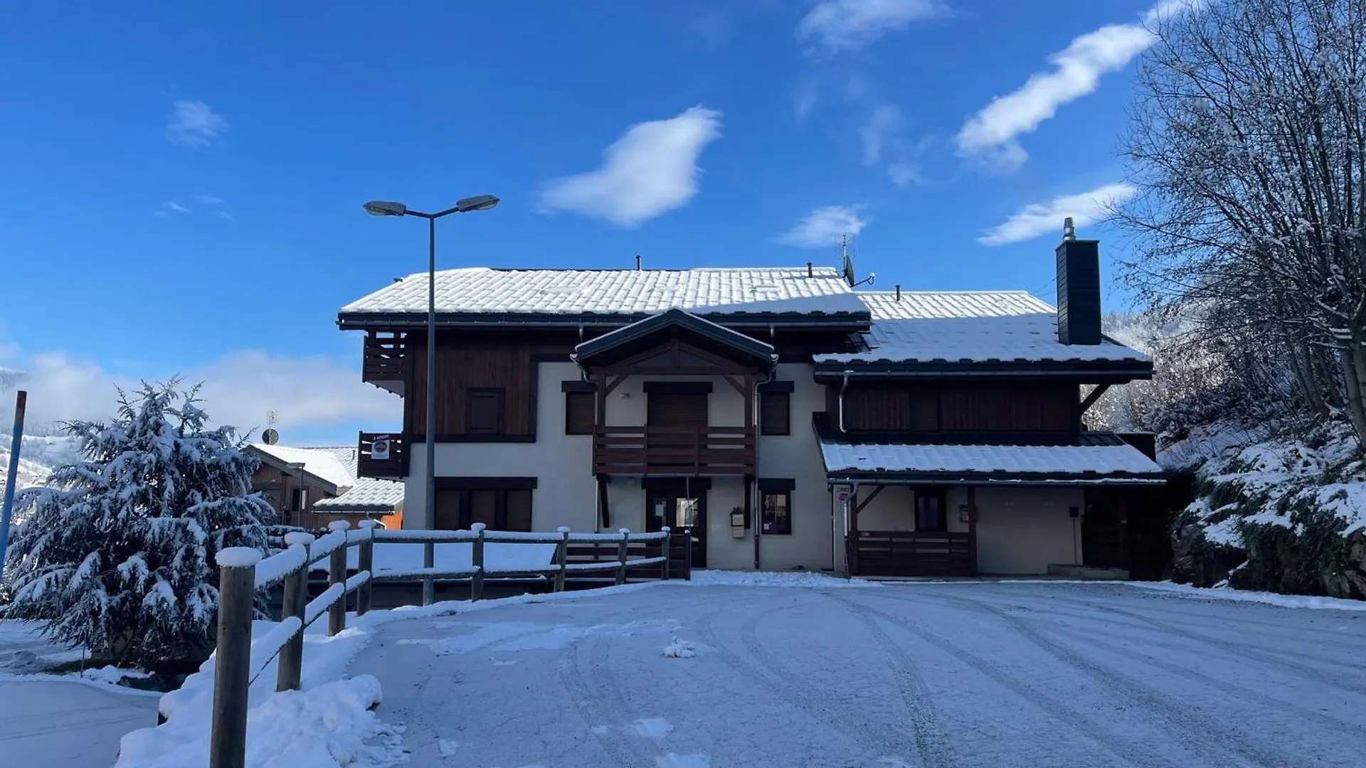 アパート Appartement 6 Pers. Avec Piscine Aux Pieds Des Pistes - Fr-1-505-218 フルメ フランス